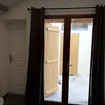 Maison Duplex & Sur Cour بيت ضيافة